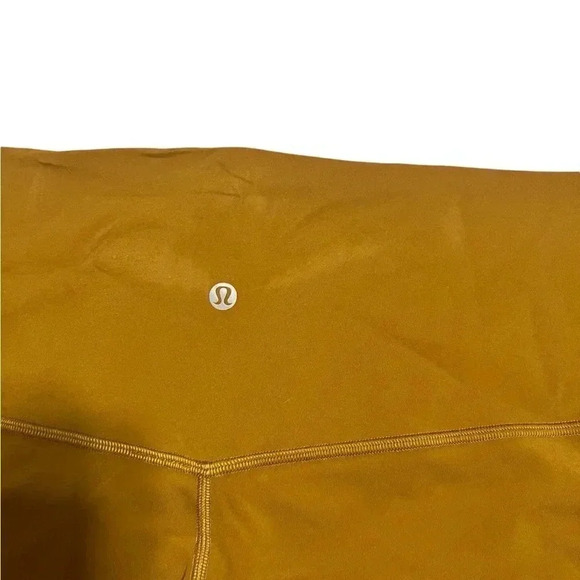LULULEMON ALIGN HR SHORT 8"- SIZE 20 GOLD SPICE NWT athleisure activewear - Picture 6 of 6